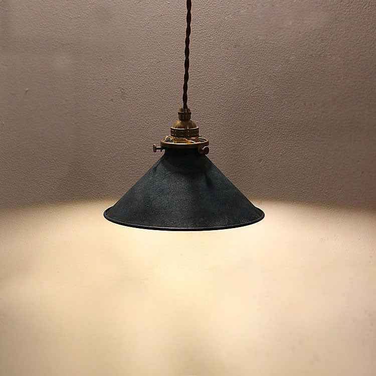 Rustic Iron Rust Pendant Light for Restaurant, Nordic Countryside Retro Cafe